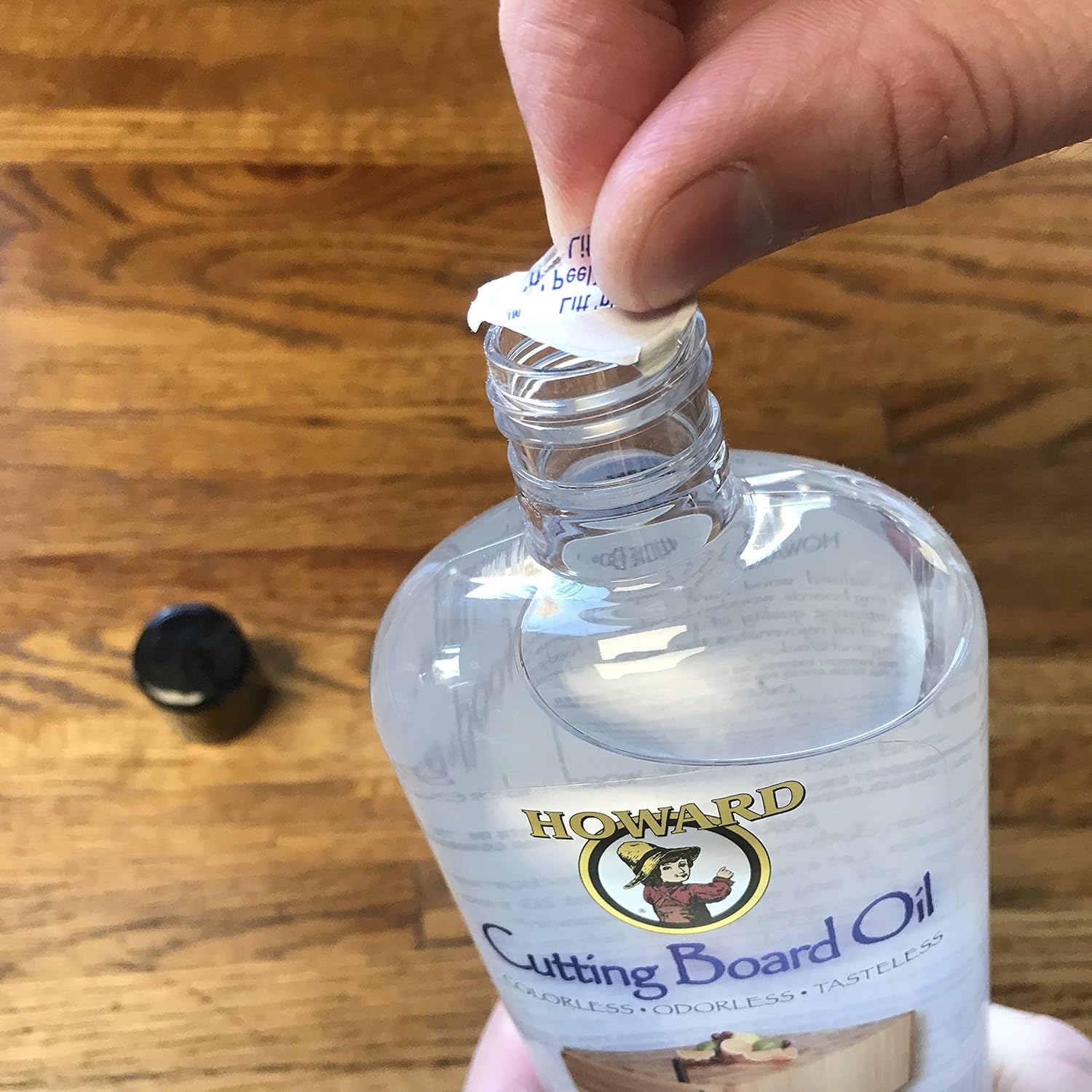 Howard Products Food Grade Mineral Oil for Wood Cutting Board - 12 oz, Pack of 1 - Image 7